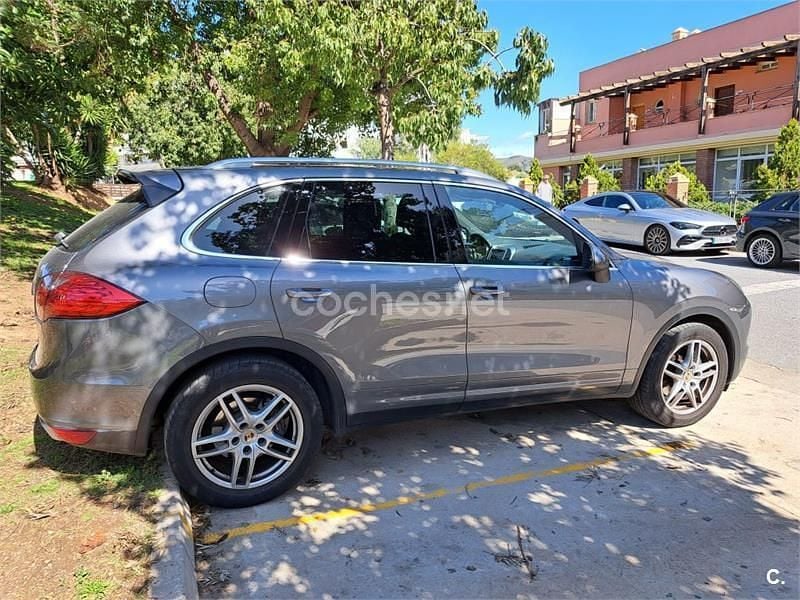 Usado Porsche Cayenne 300 CV (220 kW) 2012 Beige SUV