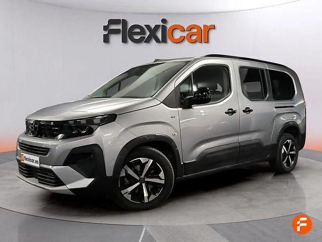 Usado Peugeot Rifter GT 130 CV (95 kW) 2025 Gris / plata Monovolumen