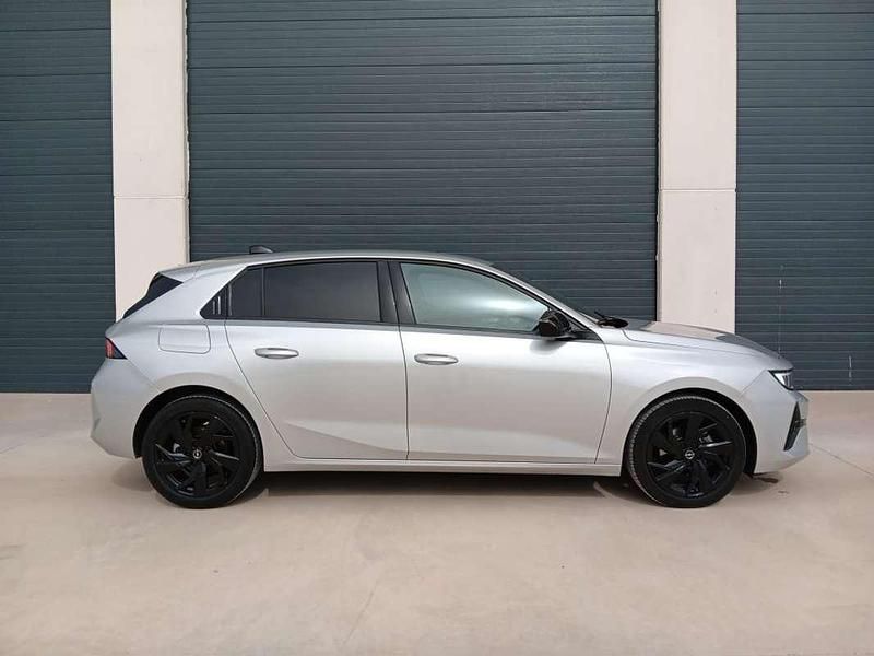 Usado Opel Astra S 131 CV (96 kW) 2023 Gris Utilitario