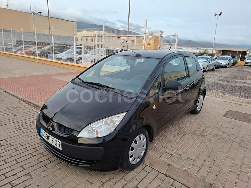 Negro Usado 2006 Mitsubishi Colt Inform Berlina | 3999 € (Super precio) - Imagen 1/4