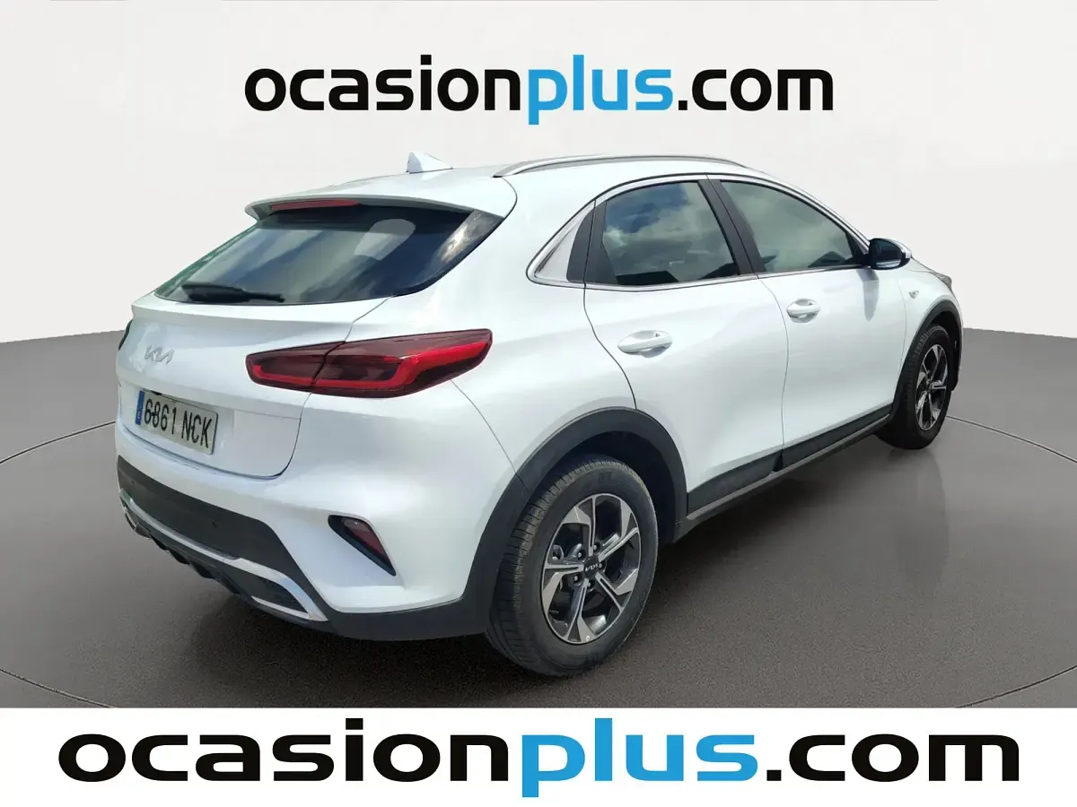 Usado Kia XCeed 101 CV (74 kW) 2025 Blanco SUV