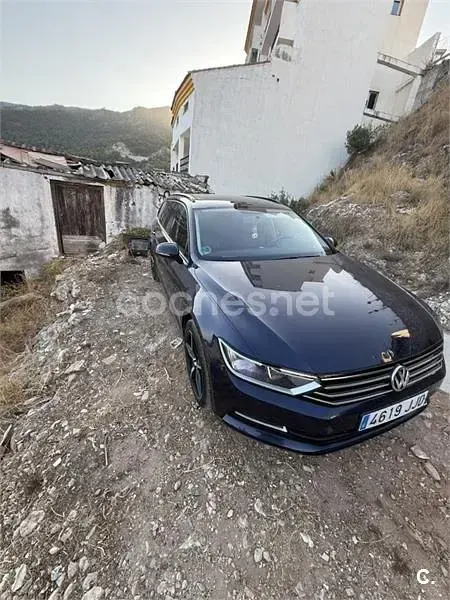 Usado VW Passat Edition 120 CV (88 kW) 2015 Azul Familiar