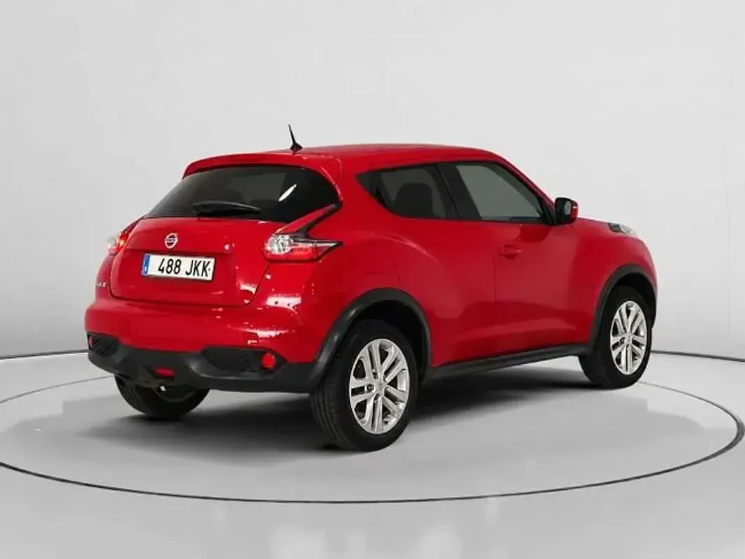 Usado Nissan Juke Acenta 116 CV (85 kW) 2015 Rojo SUV