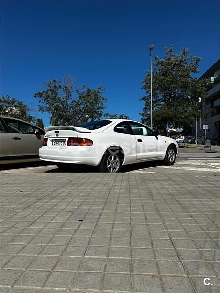 Usado Toyota Celica 115 CV (84 kW) 1998 Blanco Coupe