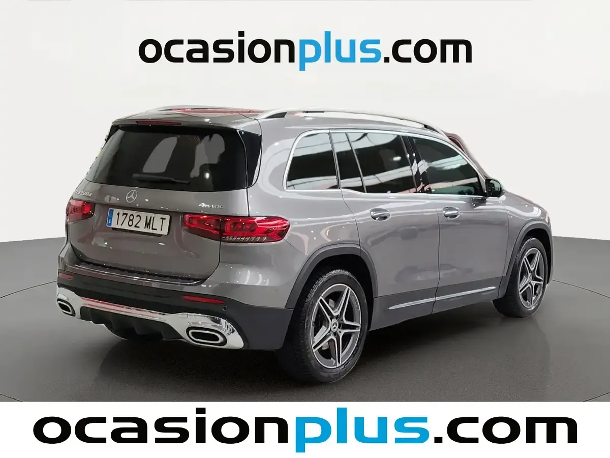 Usado Mercedes GLB220 190 CV (139 kW) 2023 Gris SUV