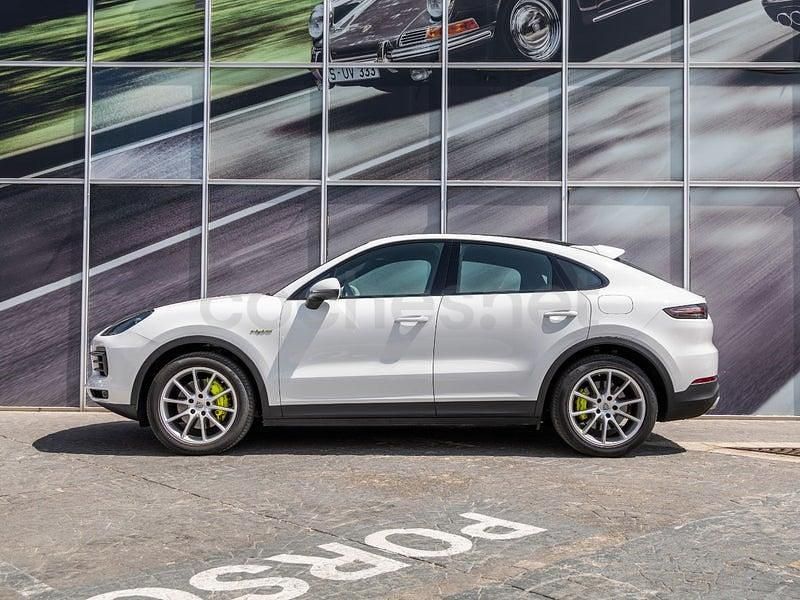Usado Porsche Cayenne 462 CV (339 kW) 2022 Blanco SUV