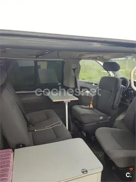 Usado VW Caravelle 130 CV (95 kW) 2007 Gris / plata Van