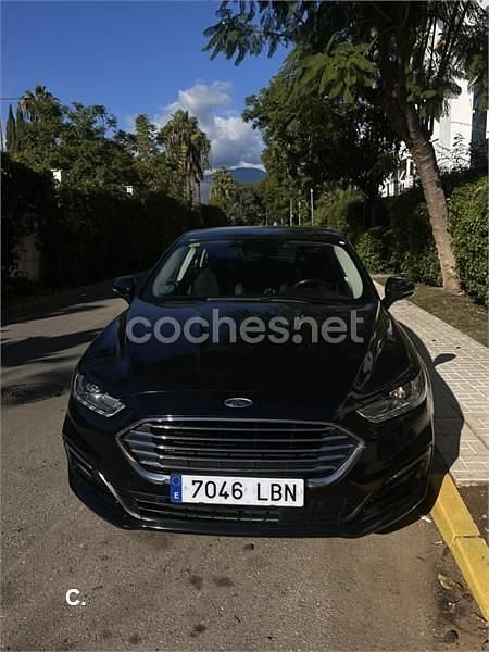 Usado Ford Mondeo Business Edition 150 CV (110 kW) 2019 Negro Berlina
