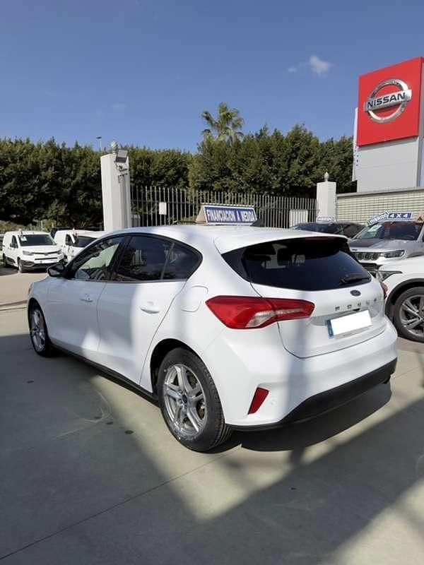Usado Ford Focus Trend+ 120 CV (88 kW) 2022 Blanco Utilitario