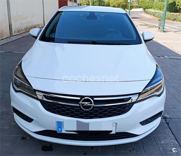 Blanco Usado 2017 Opel Astra Business Berlina | 5600 € (Super precio) - Imagen 1/4