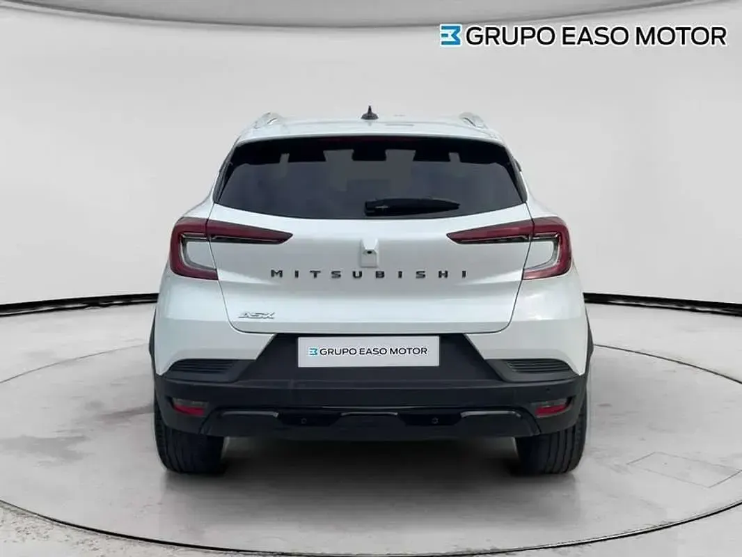 Usado Mitsubishi ASX Motion 140 CV (102 kW) 2024 Blanco SUV