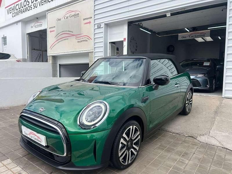 Usado Mini Cooper Cabriolet 136 CV (100 kW) 2022 Verde Descapotable