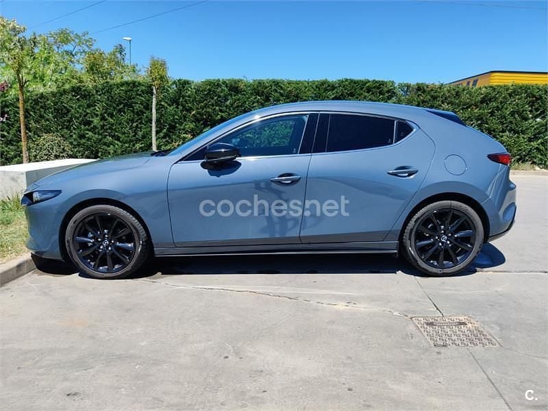 Usado Mazda 3 186 CV (136 kW) 2021 Gris / plata Berlina