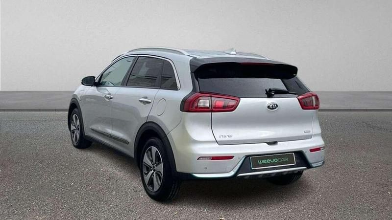 Usado Kia Niro 143 CV (105 kW) 2018 Gris SUV