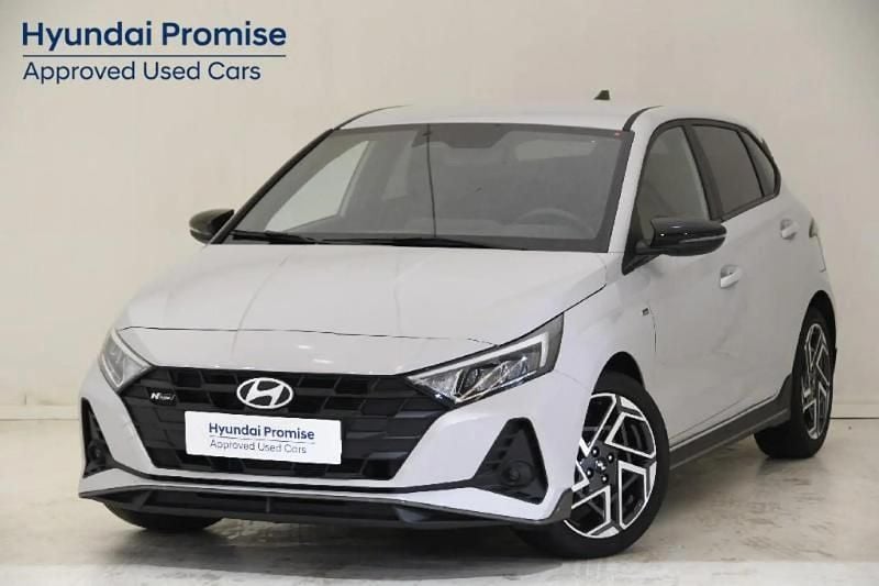 Gris/plata Usado 2025 Hyundai i20 N Line | 24.500 € (Caro) - Imagen 1/4