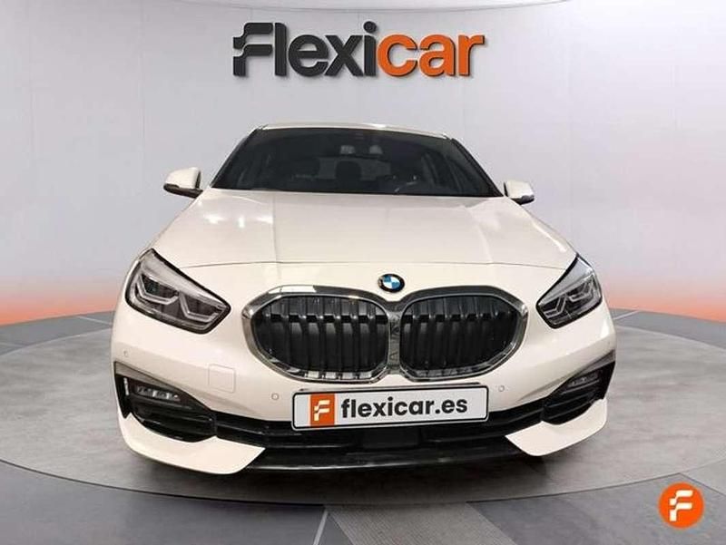 Usado BMW 118 150 CV (110 kW) 2022 Blanco Utilitario
