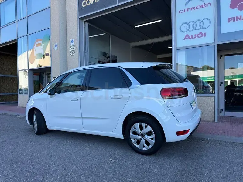 Używany Citroën C4 Picasso Feel 120 KM (88 kW) 2017 Biały Minivan