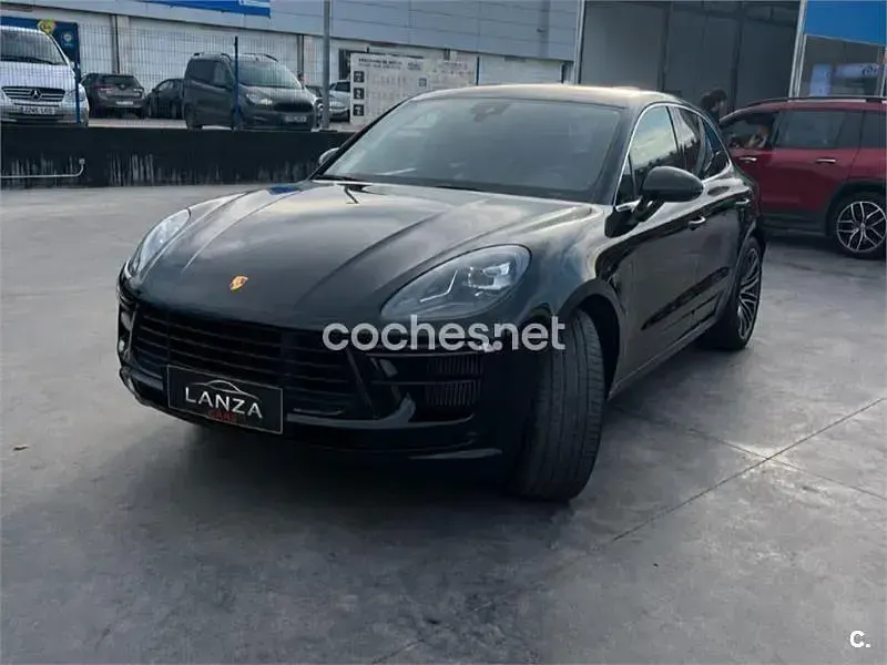 Usado Porsche Macan Turbo 440 CV (323 kW) 2020 Negro SUV