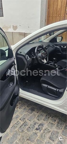 Usado Nissan Qashqai Acenta 130 CV (95 kW) 2018 Blanco SUV