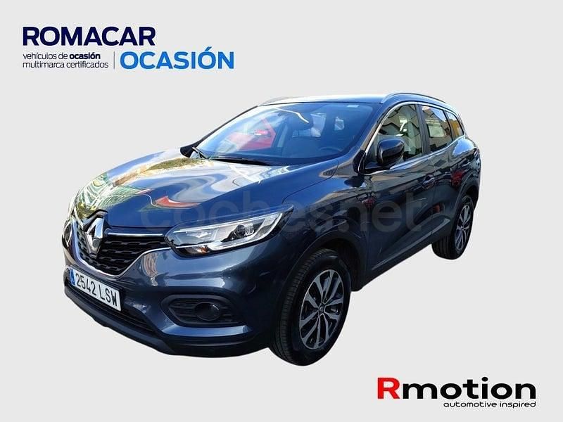 Usado Renault Kadjar LIMITED 140 CV (102 kW) 2021 Gris / plata SUV