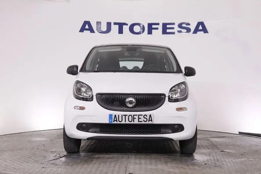 Usado Smart ForFour Pure 71 CV (52 kW) 2019 Blanco Utilitario