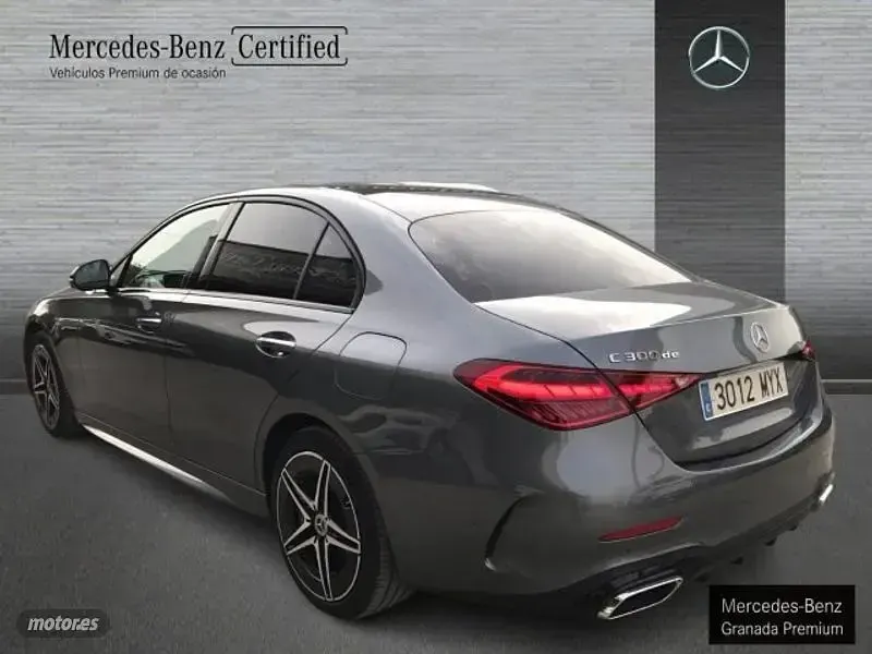 Usado Mercedes C300 197 CV (144 kW) 2025 Gris Berlina