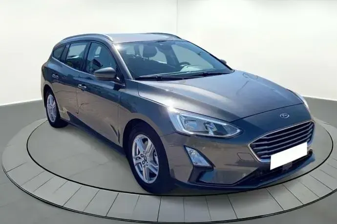 Usado Ford Focus Trend 100 CV (73 kW) 2019