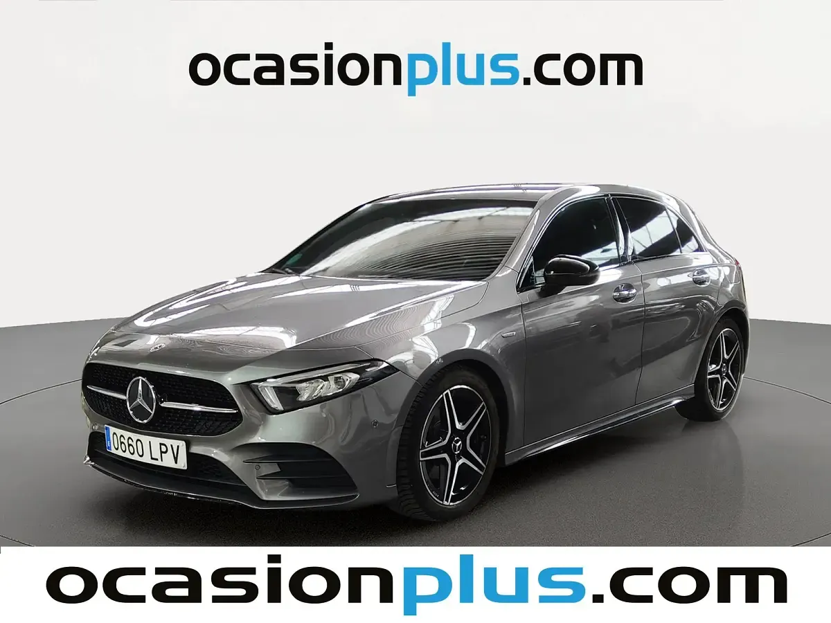 Begagnad Mercedes A180 AMG 116 HK (85 kW) 2021 Halvkombi