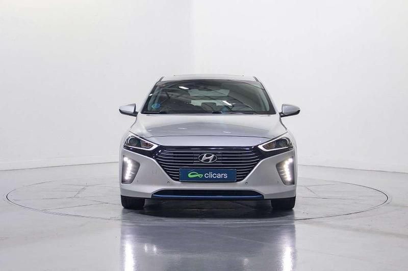 Usado Hyundai Ioniq 105 CV (77 kW) 2019 Gris Utilitario