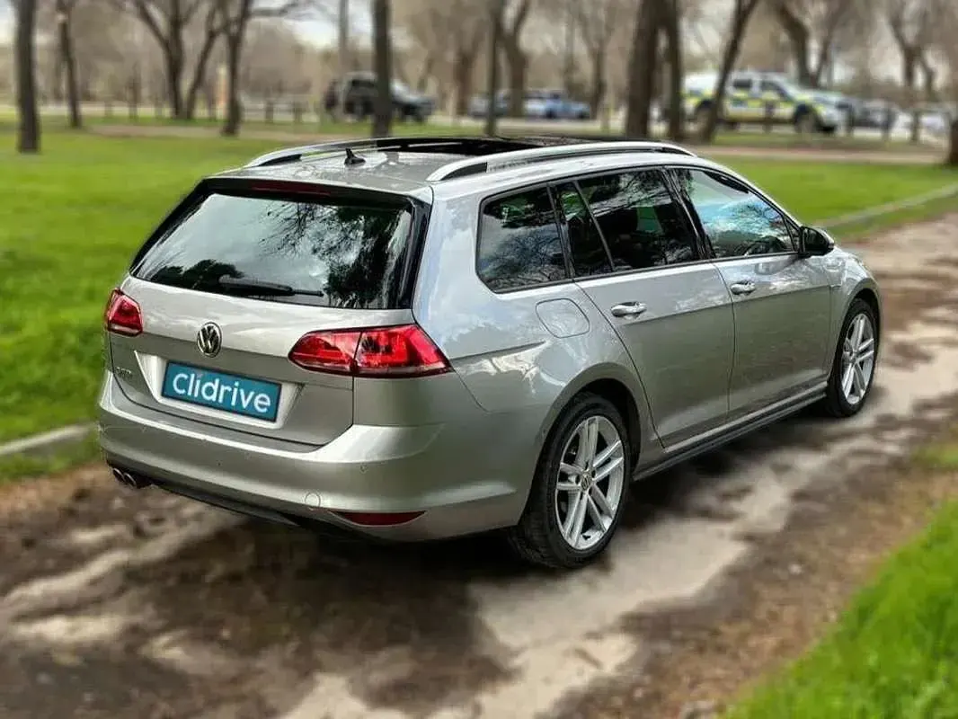 Usado VW Golf VII GTD 184 CV (135 kW) 2017 Gris Familiar