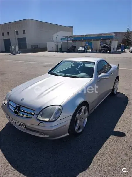 Usado Mercedes SLK230 197 CV (144 kW) 2002 Gris / plata Descapotable