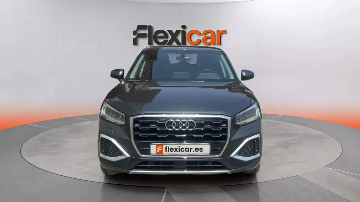 Usado Audi Q2 Advanced 150 CV (110 kW) 2021 Gris SUV