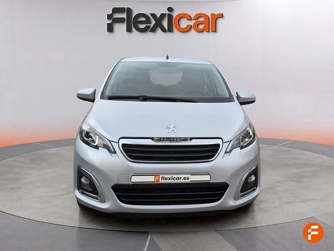 Usado Peugeot 108 Allure 72 CV (52 kW) 2021 Gris Berlina
