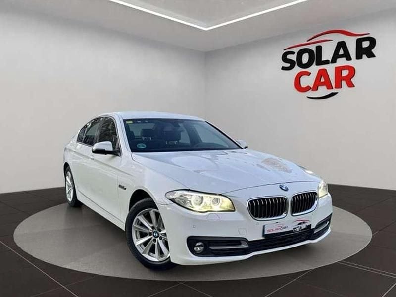 Usado BMW 520 Comfort Edition 190 CV (139 kW) 2015 Blanco Berlina