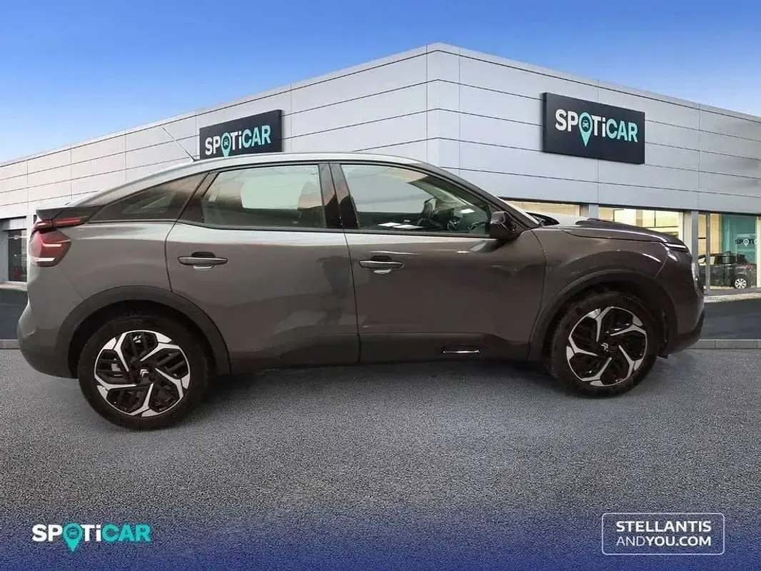 Usado Citroën C4 Feel 131 CV (96 kW) 2023 Gris SUV