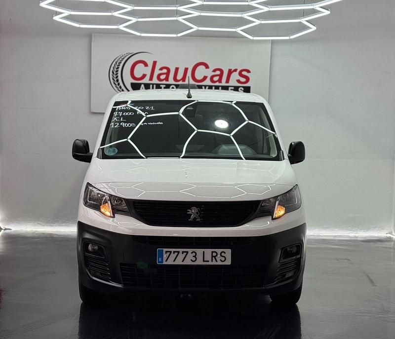 Usado Peugeot Partner S 100 CV (73 kW) 2021 Blanco Monovolumen