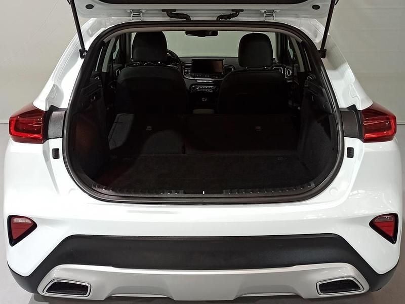 Nuevo Kia XCeed 115 CV (84 kW) 2026 Blanco SUV