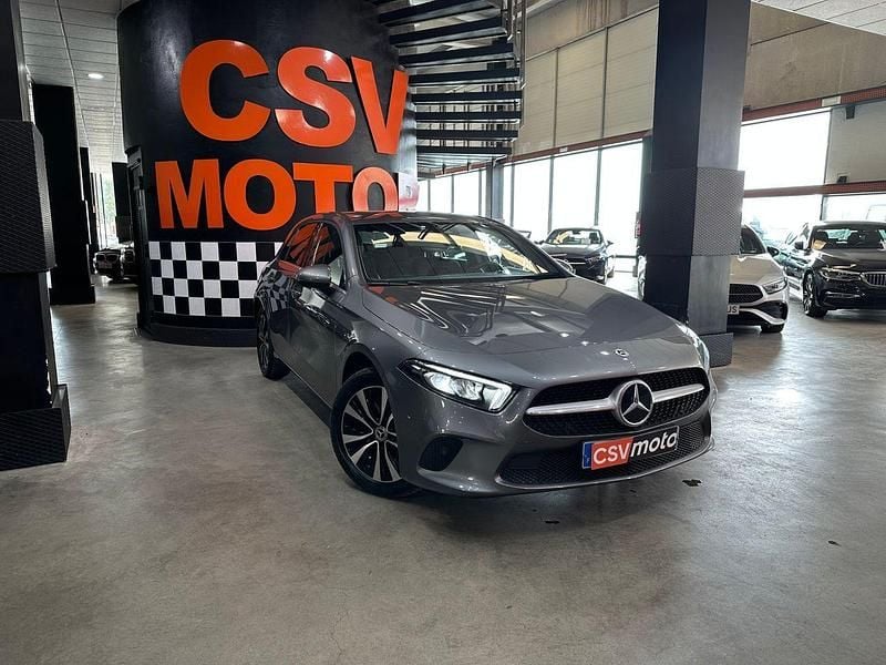 Usado Mercedes A250 219 CV (161 kW) 2022 Gris Berlina