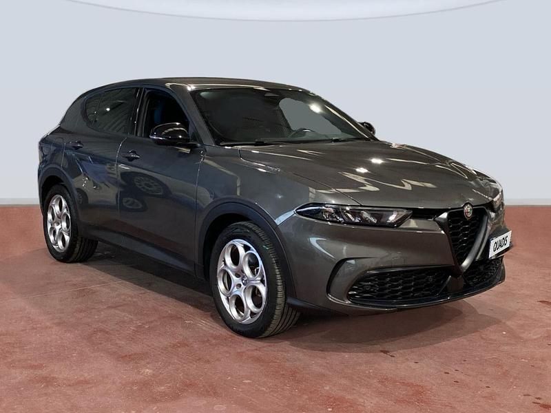 Usado Alfa Romeo Tonale Sprint 131 CV (96 kW) 2023 Gris SUV