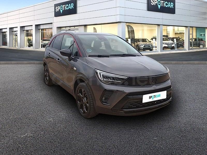 Usado Opel Crossland 110 CV (80 kW) 2022 Gris / plata SUV