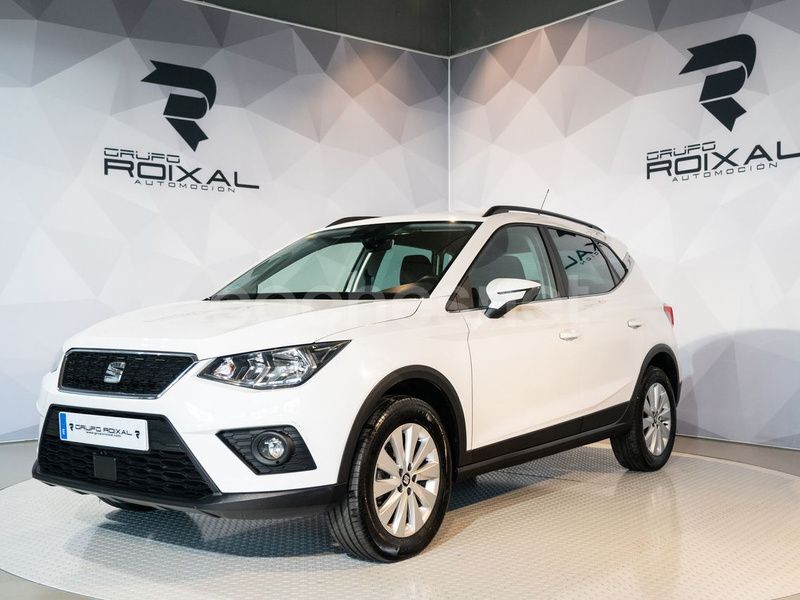 Blanco Usado 2017 Seat Arona Ecomotive SUV | 11.900 € (Un poco caro) - Imagen 1/4