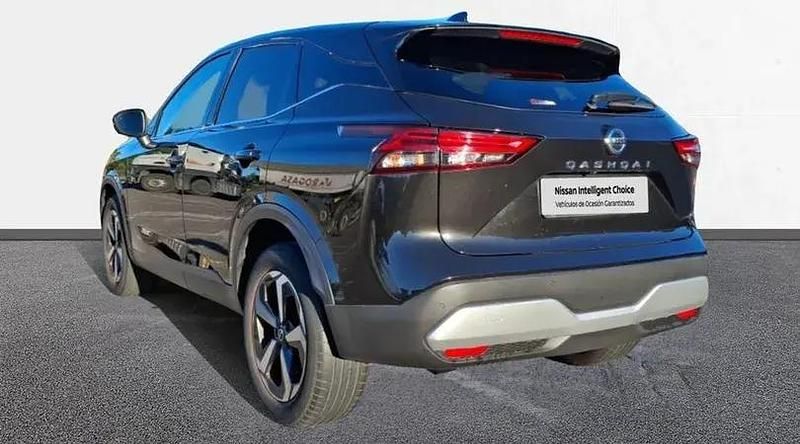 Usado Nissan Qashqai N-Connecta 140 CV (102 kW) 2022 Midnight black (metalizado) SUV