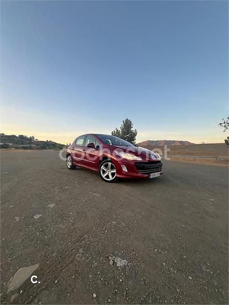 Rojo Usado 2008 Peugeot 308 Sport Berlina | 3500 € (Buen precio) - Imagen 1/4