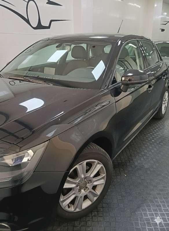 Usado Audi A1 Sportback 86 CV (63 kW) 2014 Negro Utilitario