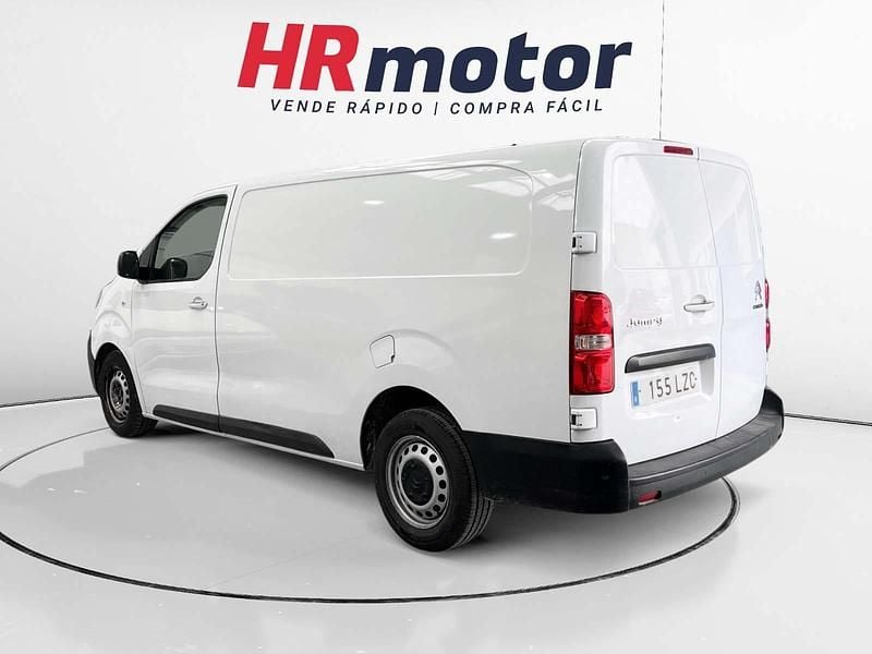 Käytetty Citroën Jumpy 102 HP (75 kW) 2021 Tila-auto