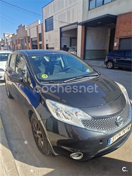 Usado Nissan Note Acenta 90 CV (66 kW) 2013 Negro Utilitario