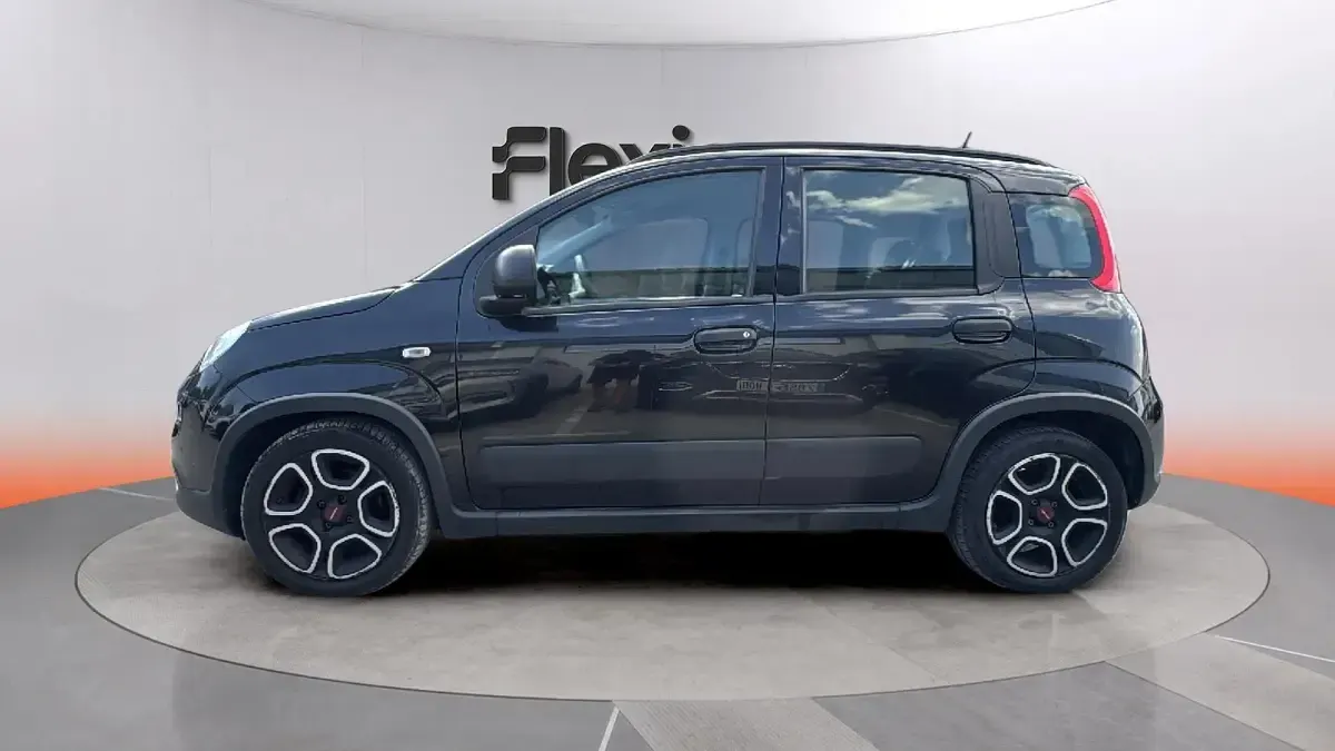 Usado Fiat Panda Cross Cross 71 CV (52 kW) 2022 Negro Utilitario