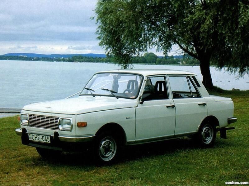 Usado Wartburg 353 50 CV (36 kW) 1982 Blanco Berlina