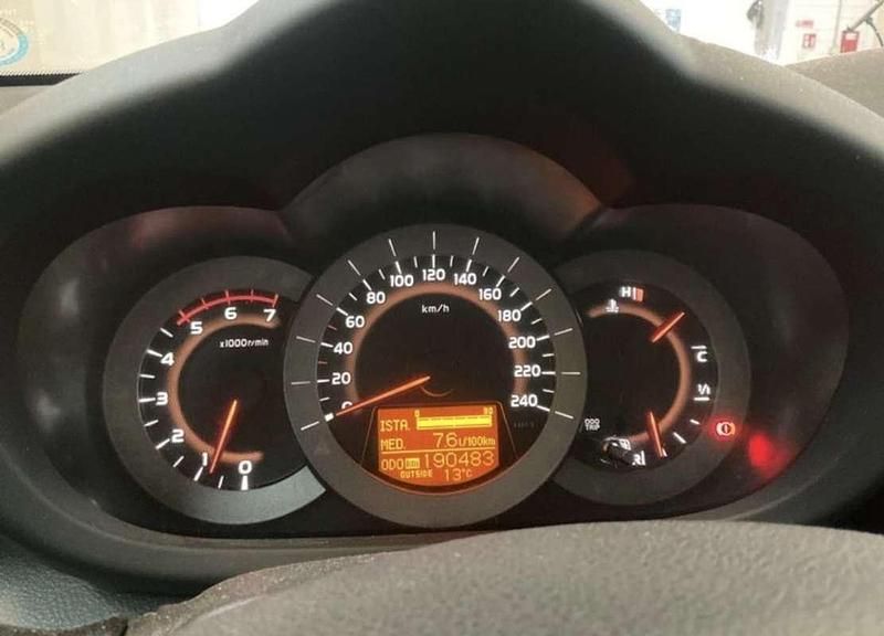 Usado Toyota RAV4 Advance 150 CV (110 kW) 2013 Negro SUV