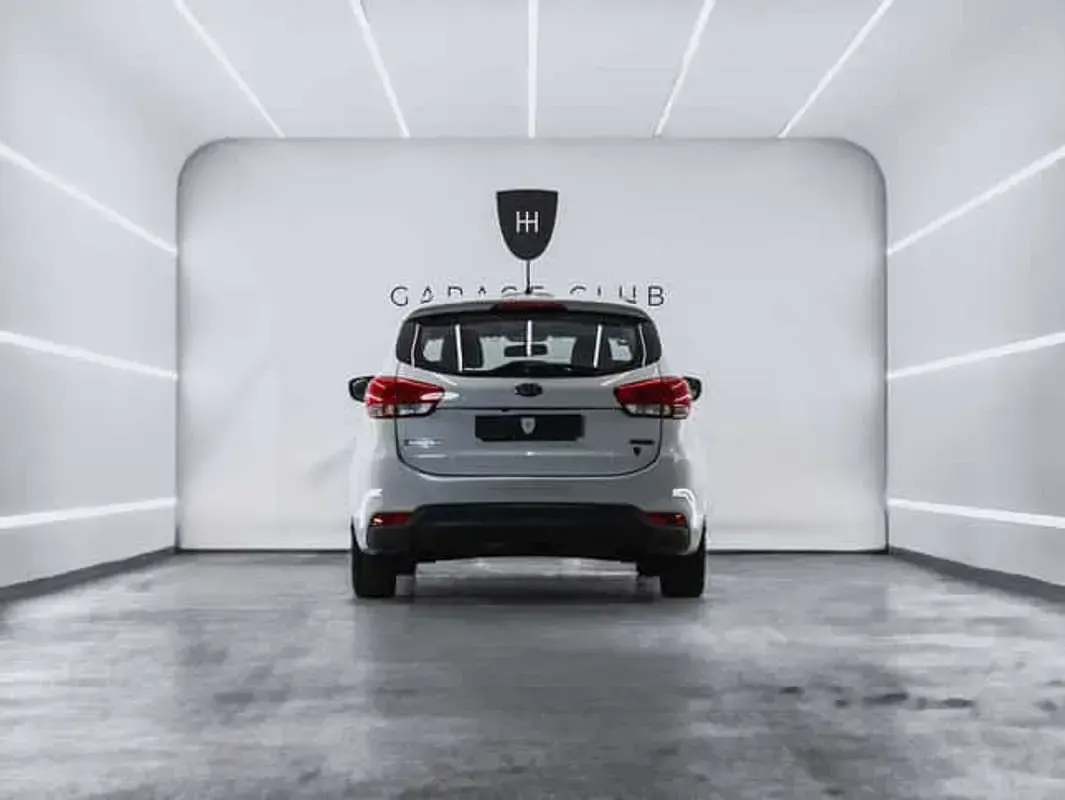 Usado Kia Carens 116 CV (85 kW) 2015 Monovolumen